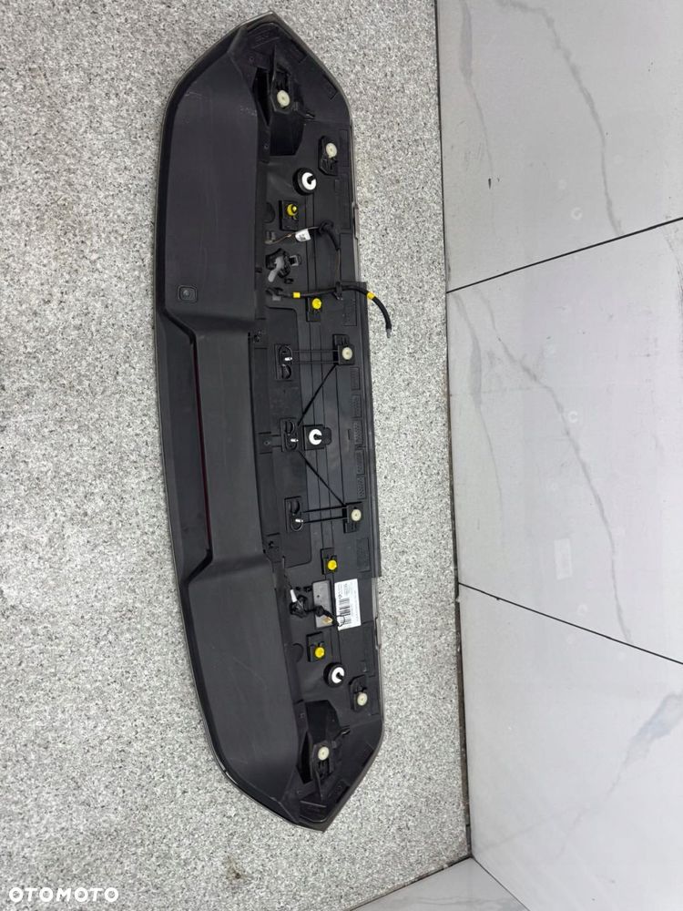 spoiler klapy lotka daszek volvo xc40 2017-2024 31488325 727 - 5