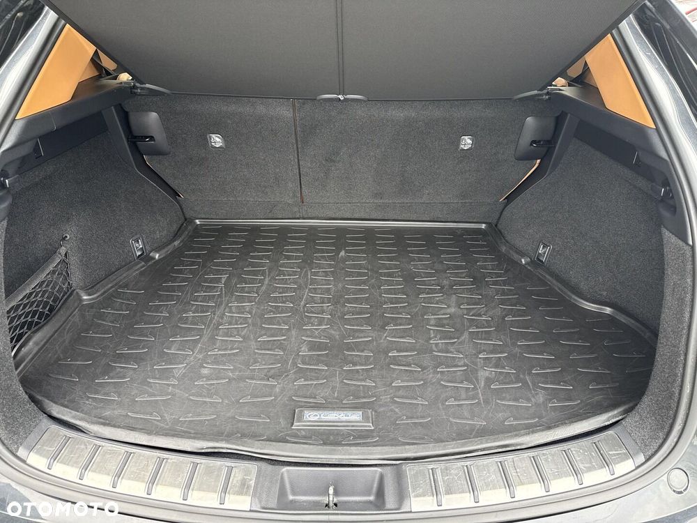 Lexus NX 350h Omotenashi AWD - 14