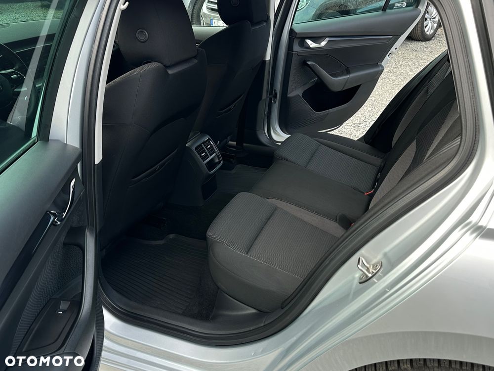 Skoda Octavia 2.0 TDI Ambition - 18