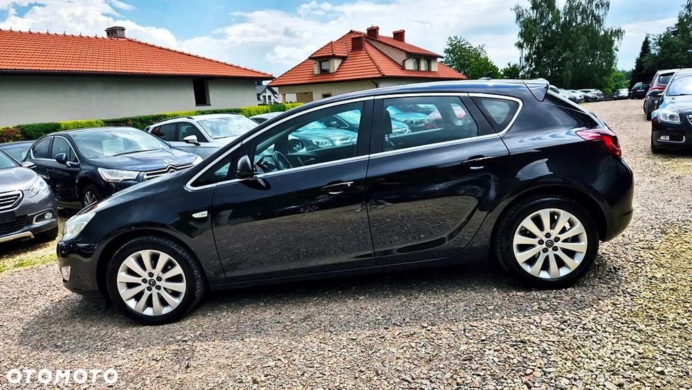 Opel Astra 1.4 T Cosmo - 21