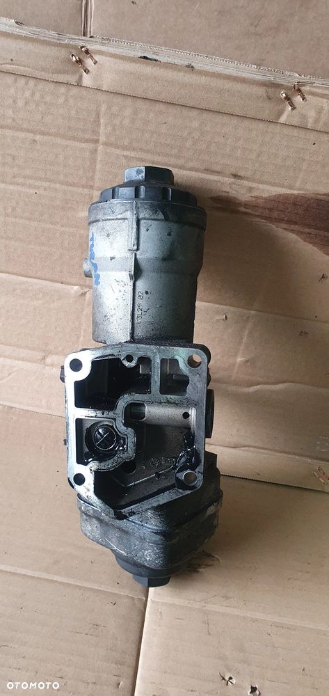Podstawa filtra oleju chłodniczka VW Touran 1.9 TDI 045115389E - 5