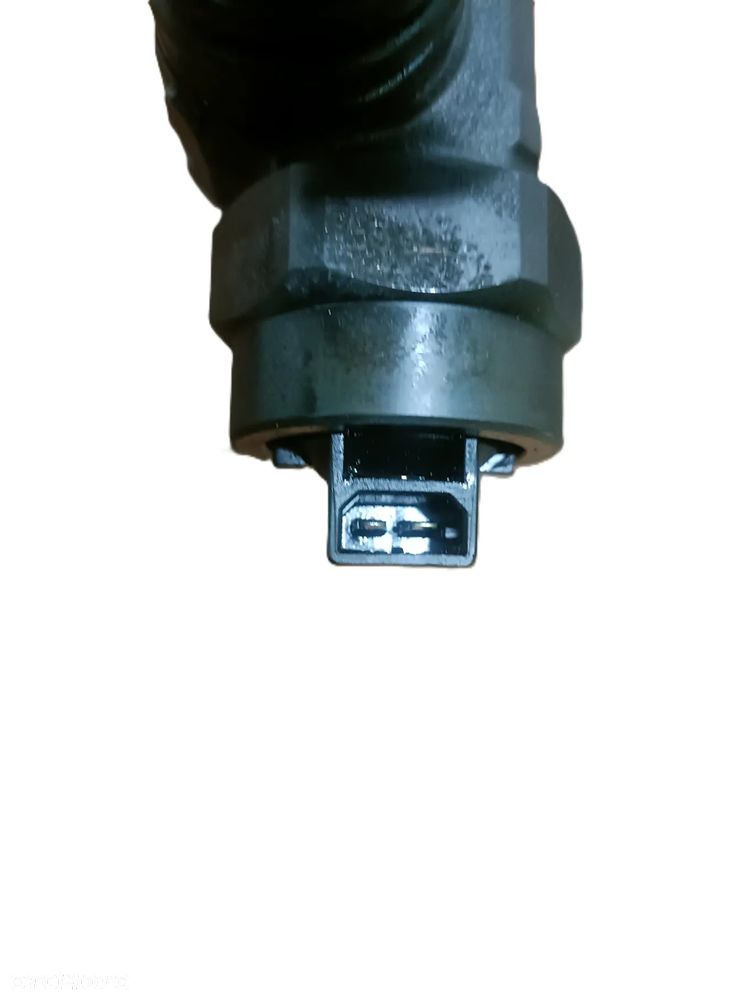 * FORD GALAXY MK1 95-00 r. 1,9 TDI (4 szt.) WTRYSKI wtryskiwacze BOSCH 0414720018 - 7