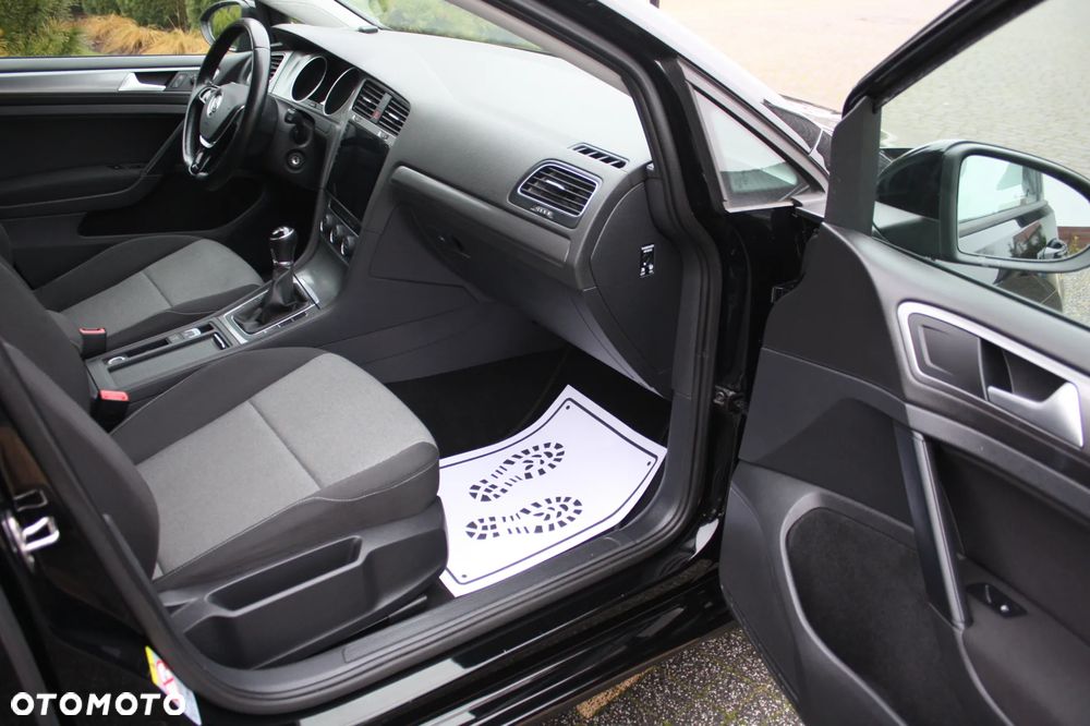 Volkswagen Golf 1.2 TSI MATCH - 8