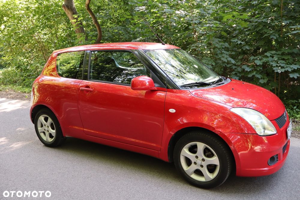 Suzuki Swift 1.3 GC - 9
