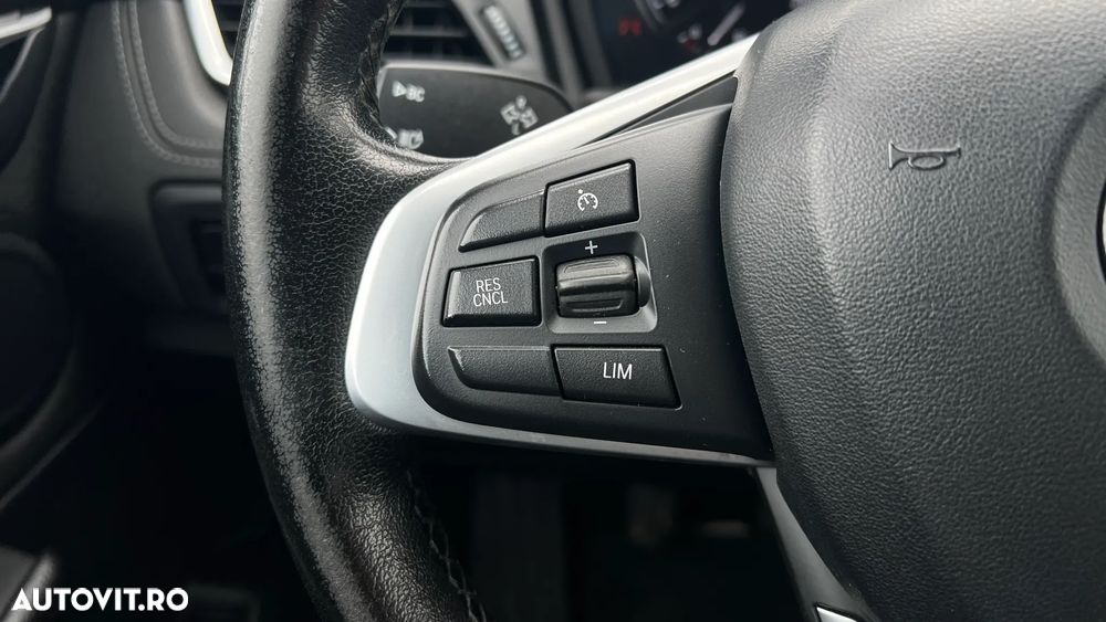 BMW Seria 2 216i - 18