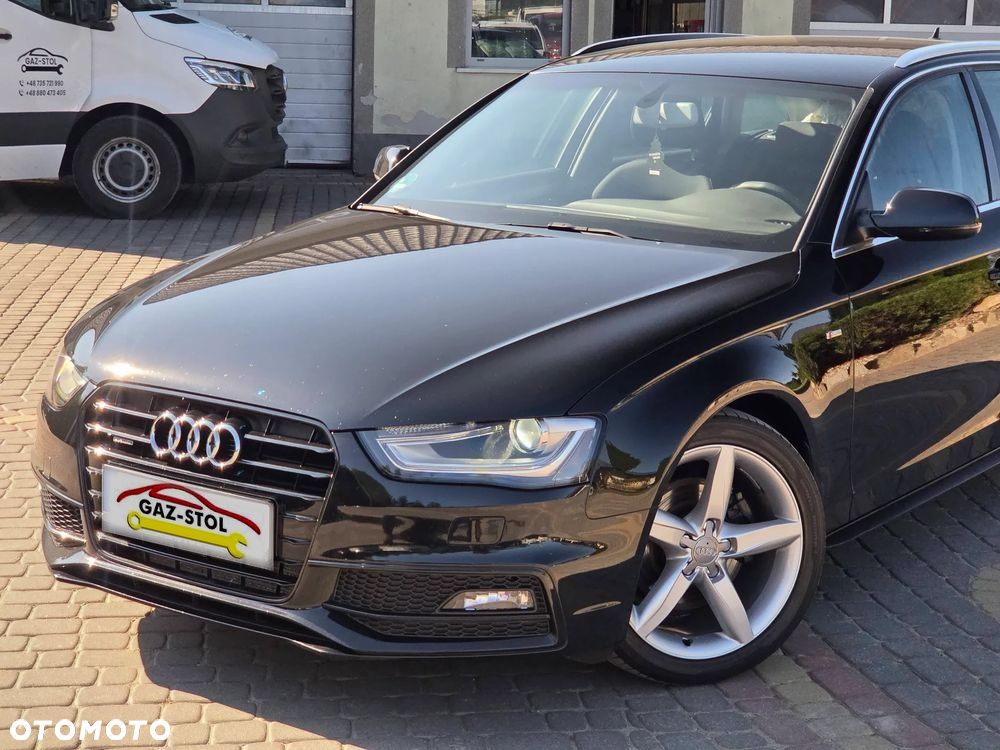 Audi A4 Avant 2.0 TDI DPF quattro S tronic S line Sportpaket - 6