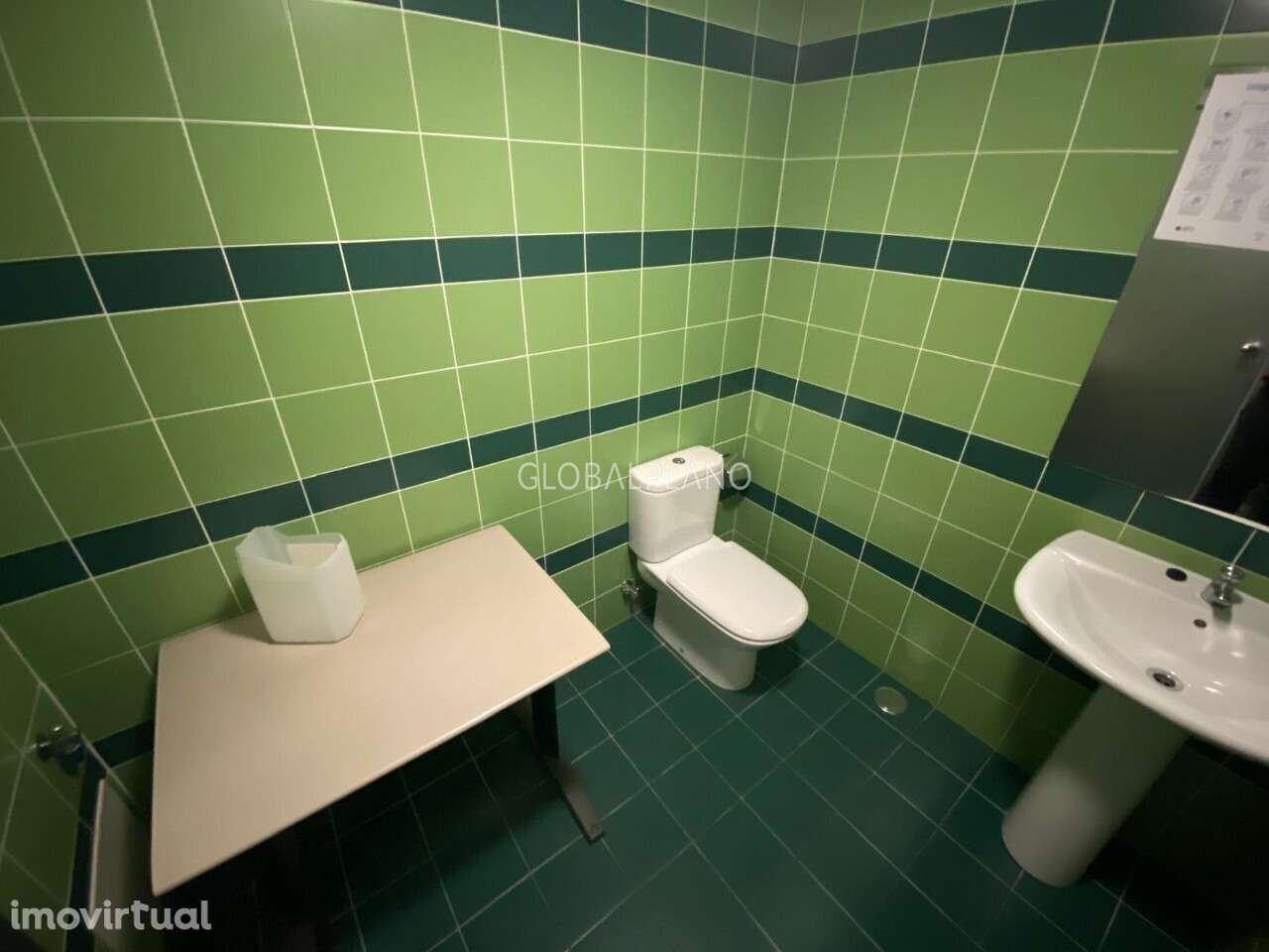 Loja para venda em Lagoa - Grande imagem: 3/6