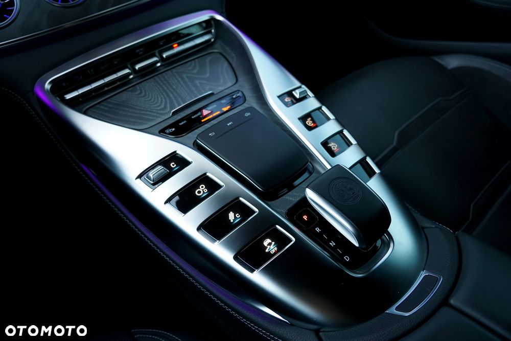 Mercedes-Benz AMG GT 43 4Matic+ Speedshift TCT 9G - 35