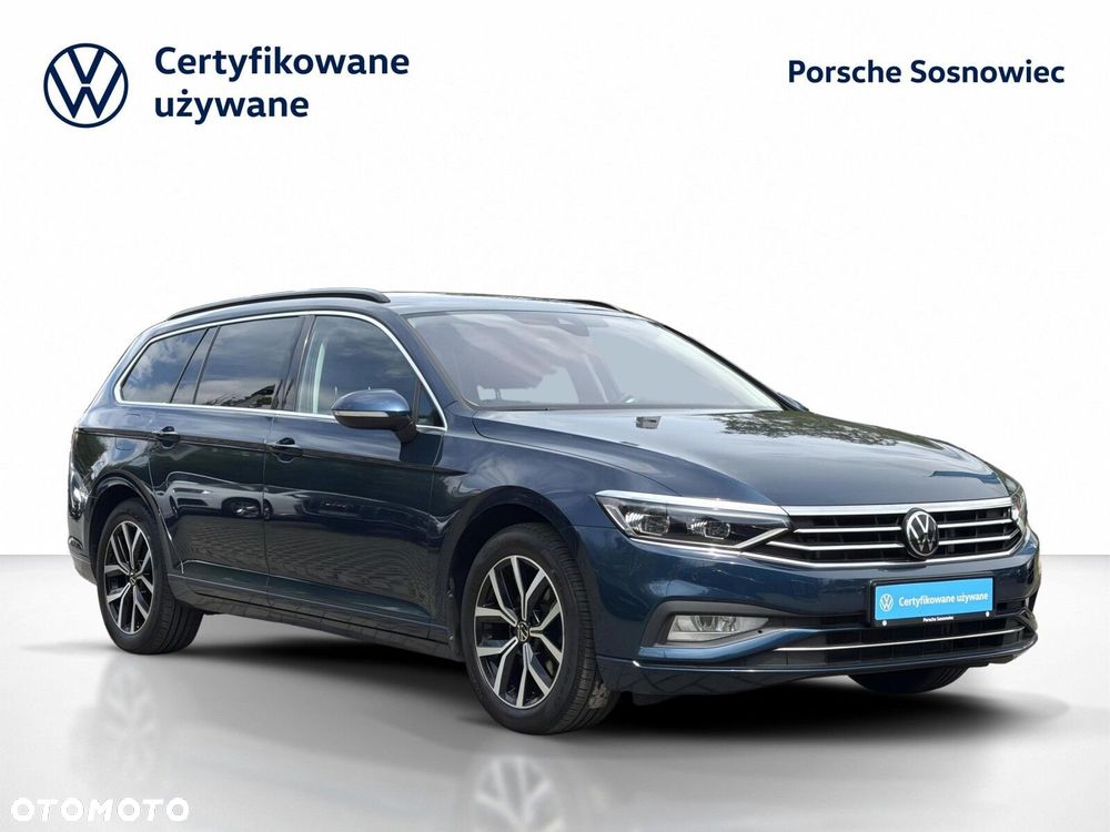 Volkswagen Passat Variant 2.0 TDI 4Mot Elegance DSG - 9