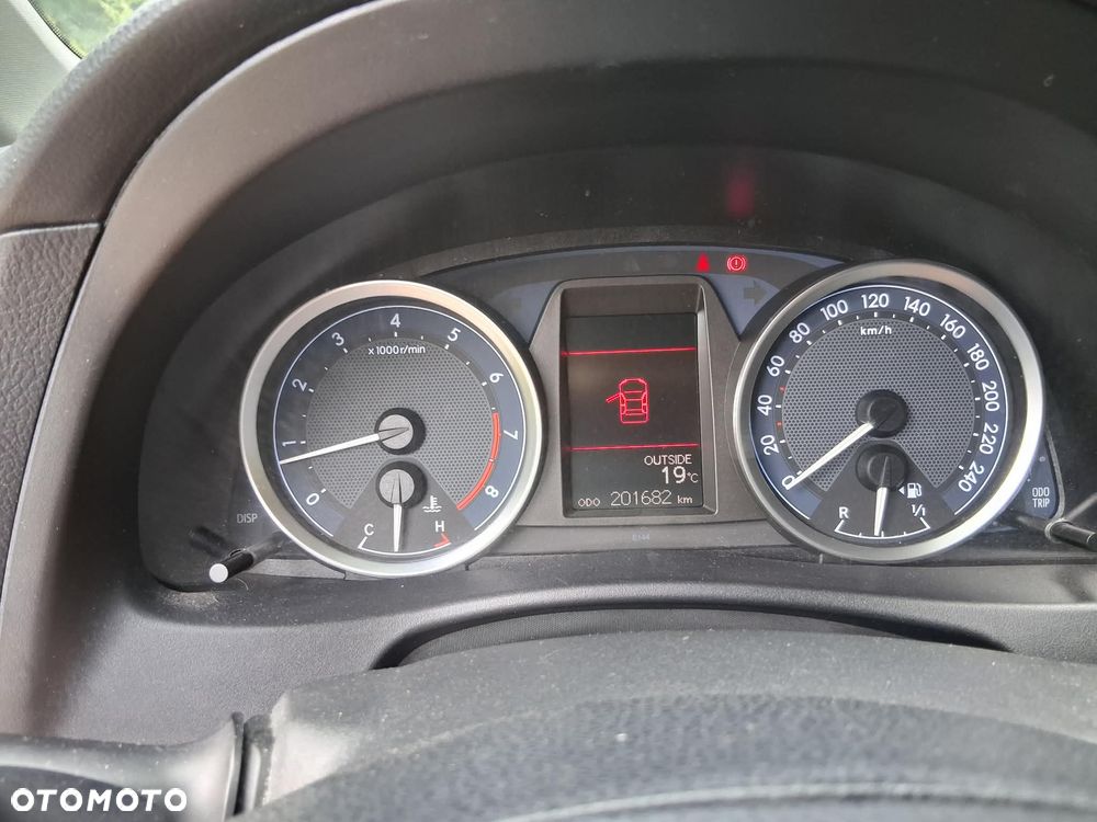 Toyota Auris 1.6 Premium Comfort - 3