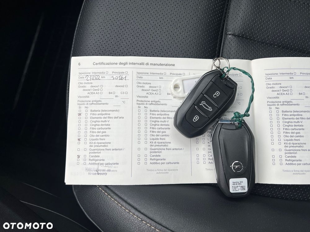 Opel Grandland X Plug-in-Hybrid4 1.6 DI Start/Stop Business Edition - 39