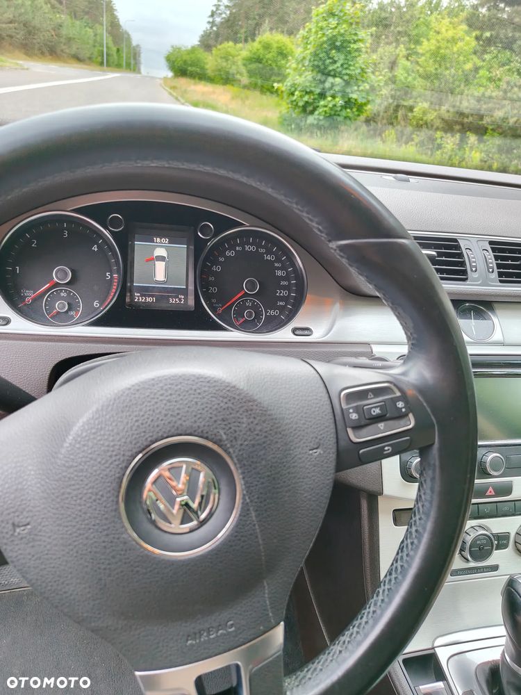 Volkswagen Passat 2.0 TDI DSG BlueMotion Technology Comfortline - 7