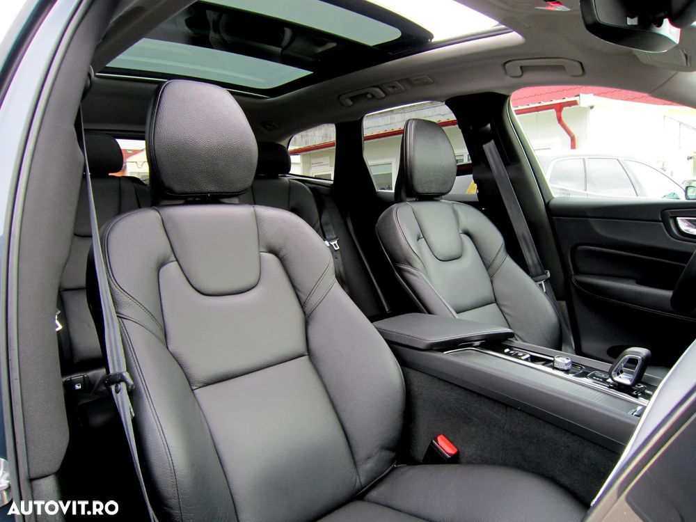 Volvo XC 60 B5 B Geartronic Momentum Pro - 20