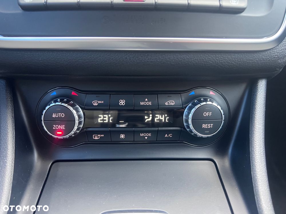 Mercedes-Benz CLA 220 CDI 7G-DCT - 16