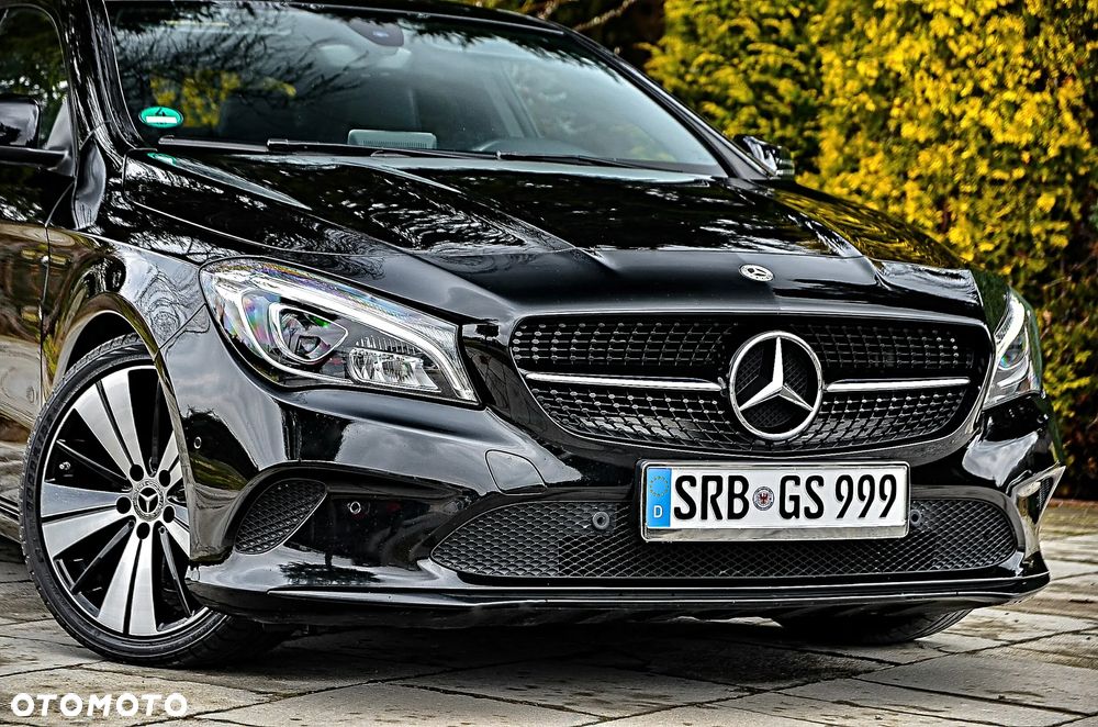 Mercedes-Benz CLA 200 7G-DCT Peak Edition - 8