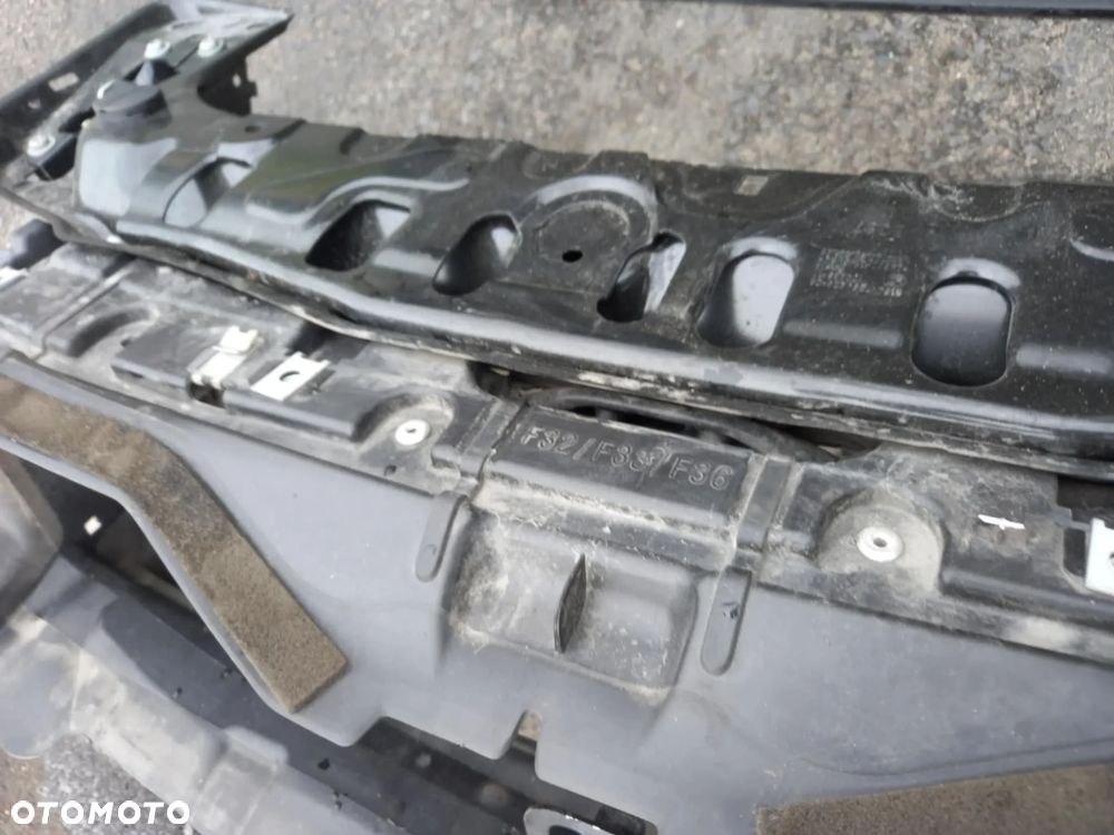 PAS PRZEDNI WZMOCNIENIE CHŁODNICE BMW 4 F36 F33 F32 - 2