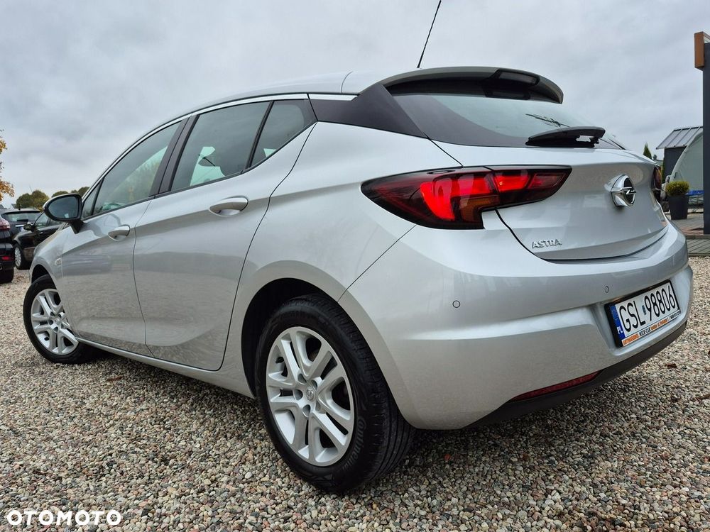 Opel Astra - 18