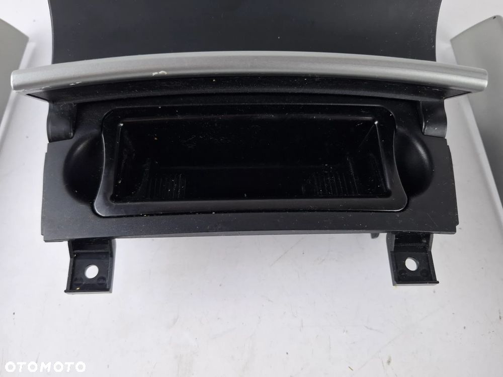 Dekory Listwy Ozdobne S-Line Audi A3 8P Europa - 7