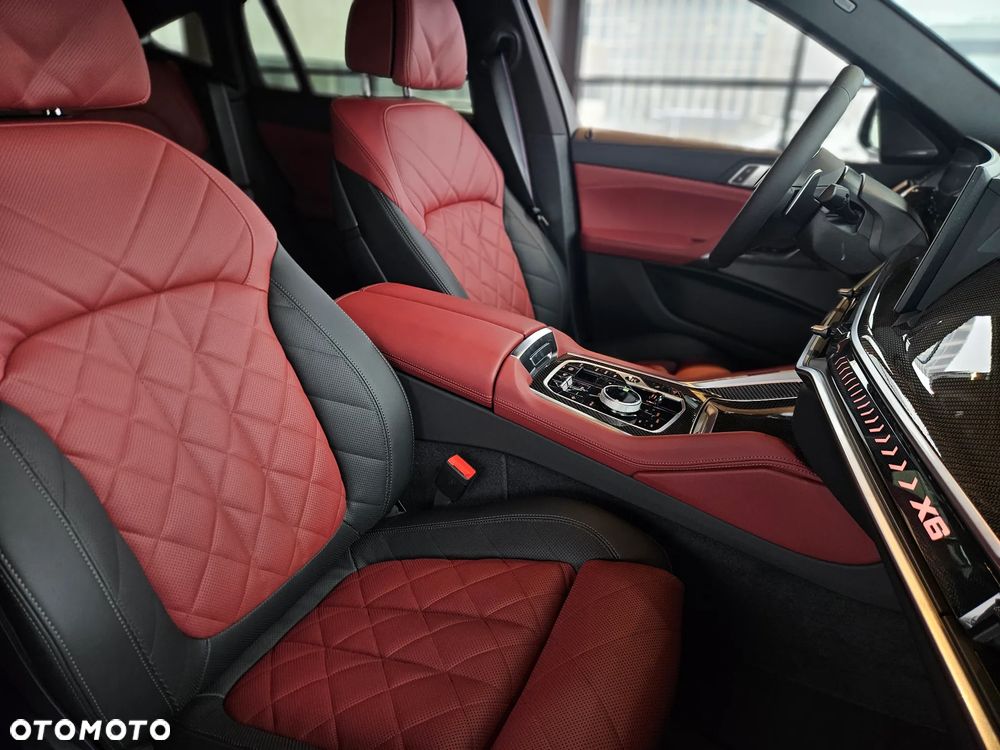 BMW X6 - 32