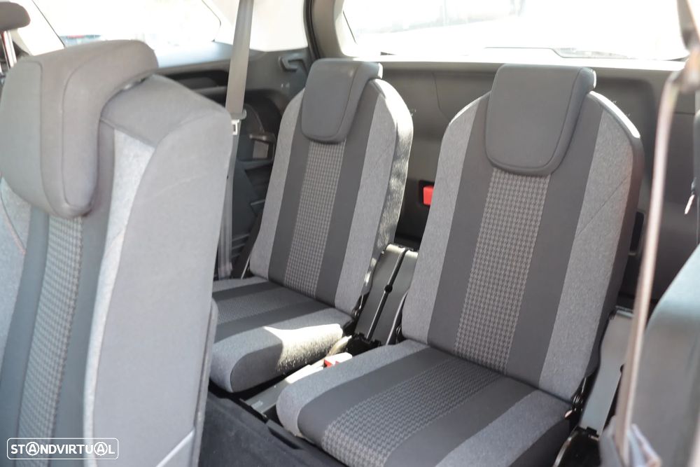 Peugeot 5008 BlueHDI 130 EAT8 Active - 19