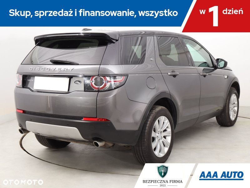 Land Rover Discovery Sport - 7