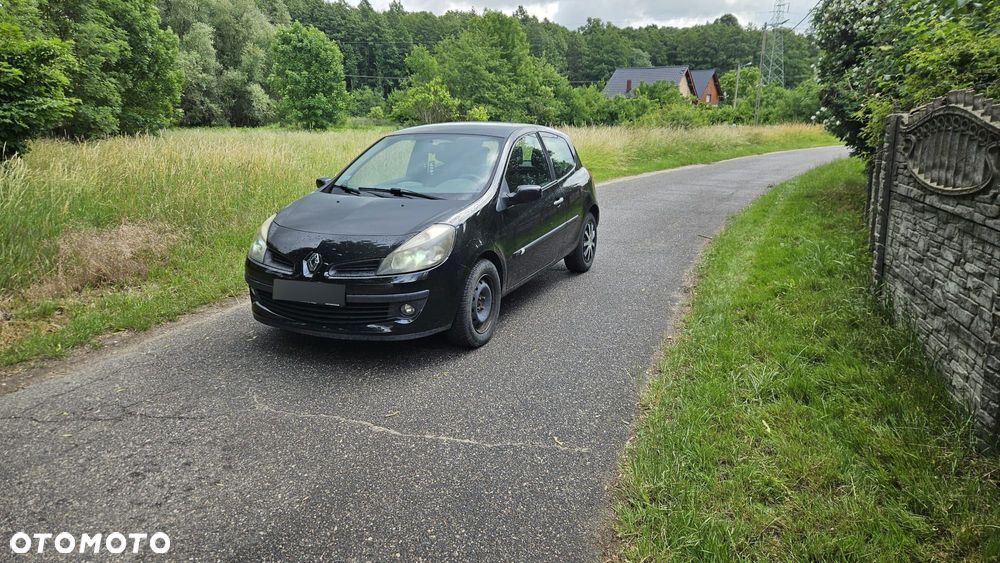 Renault Clio - 2