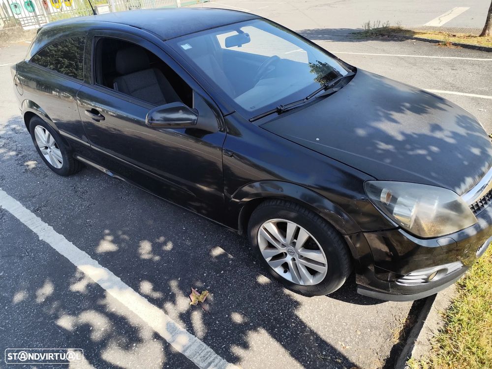 Opel Astra GTC 1.3 CDTI - 2