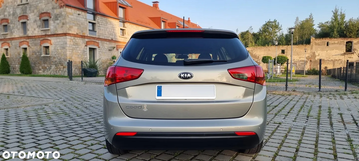 Kia Ceed Cee'd 1.6 GDI Business Line - 14