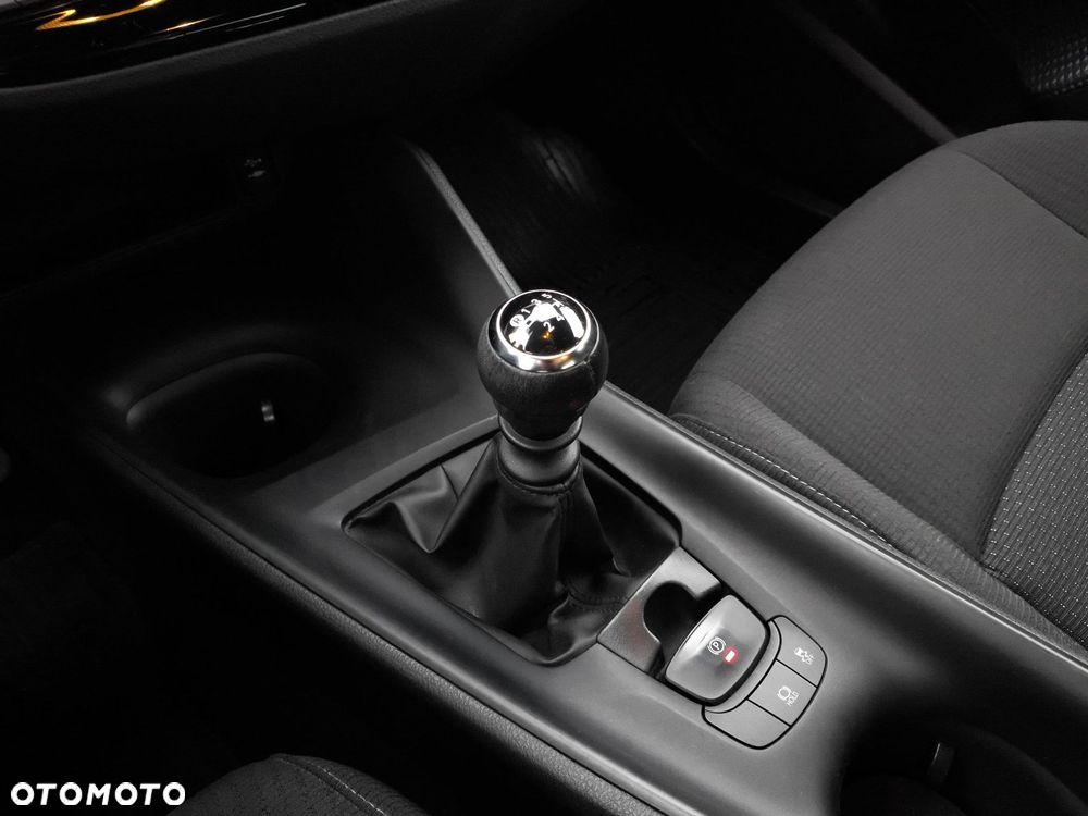 Toyota C-HR 1.2 T GPF Premium - 24
