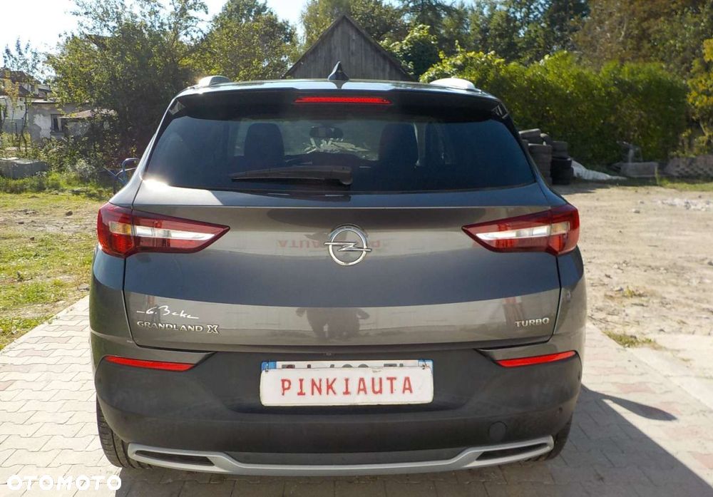 Opel Crossland X - 12