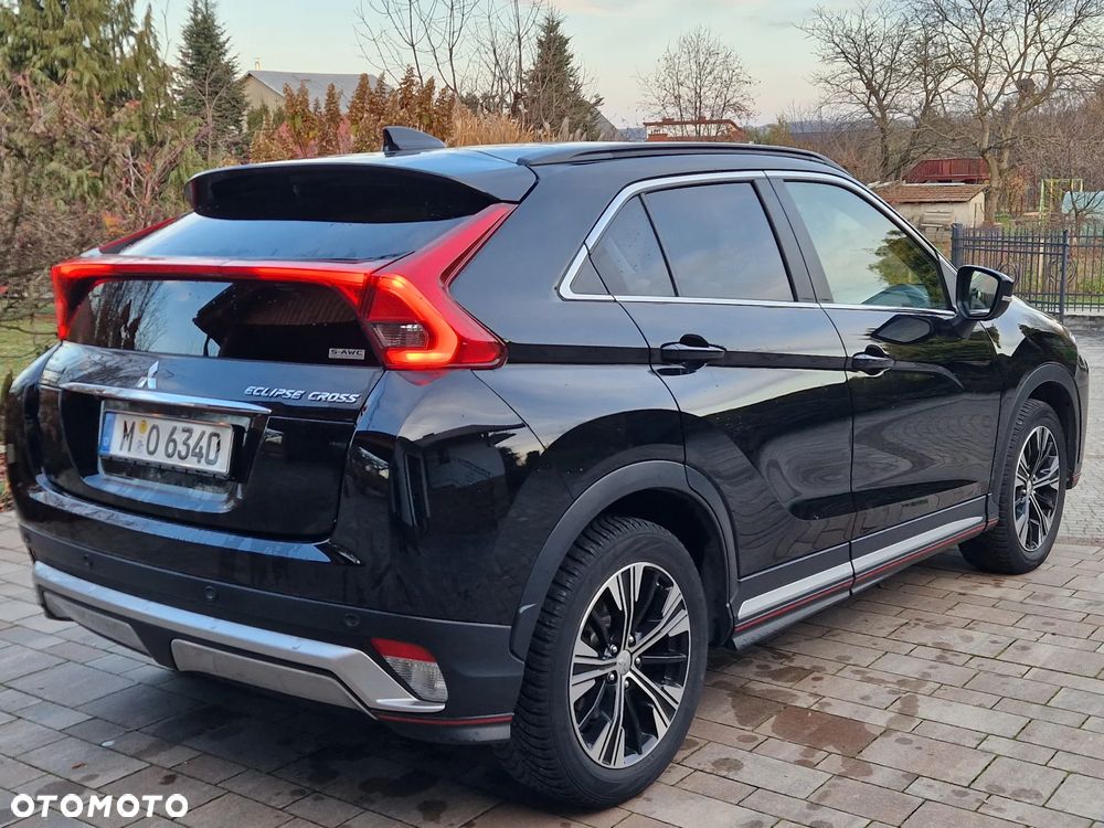 Mitsubishi Eclipse Cross 1.5 T-MIVEC CVT 4WD Spirit+ - 4