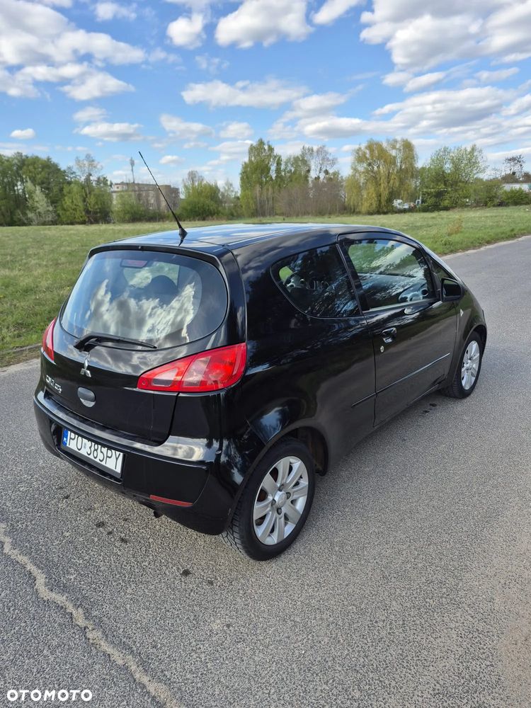 Mitsubishi Colt 1.1 - 5