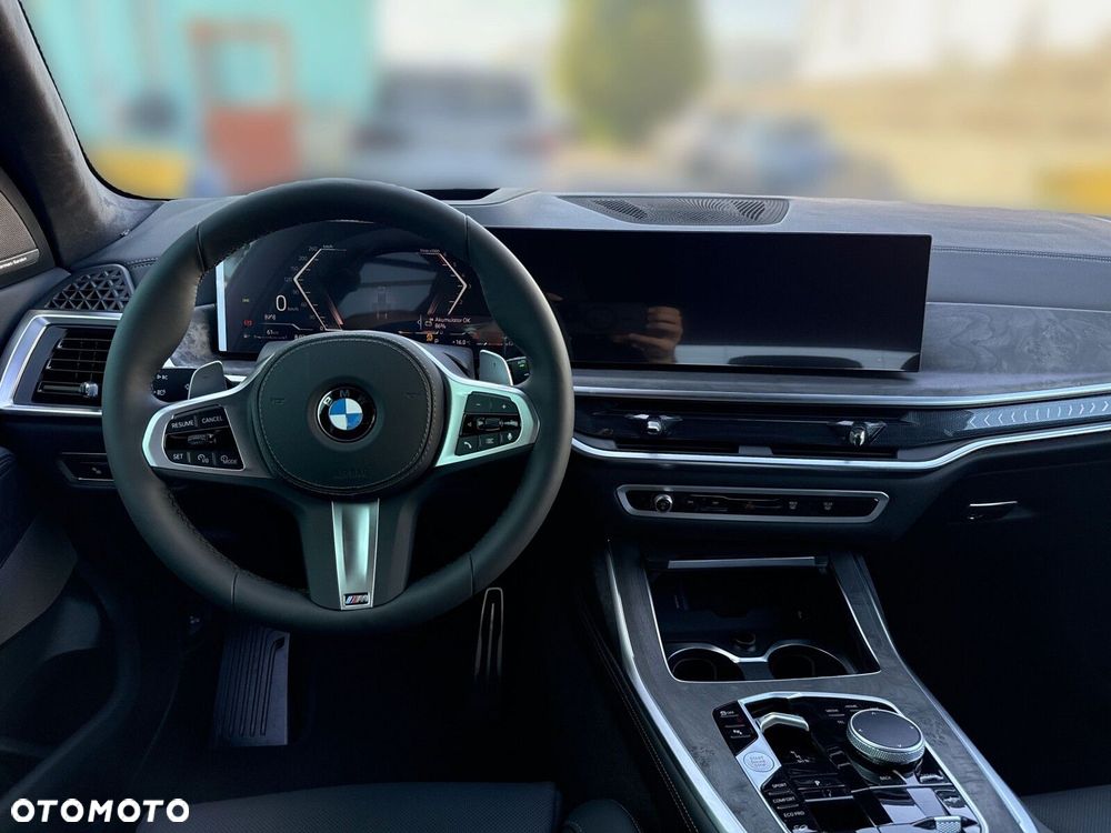 BMW X7 - 15