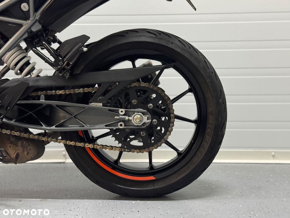 KTM Duke - 15
