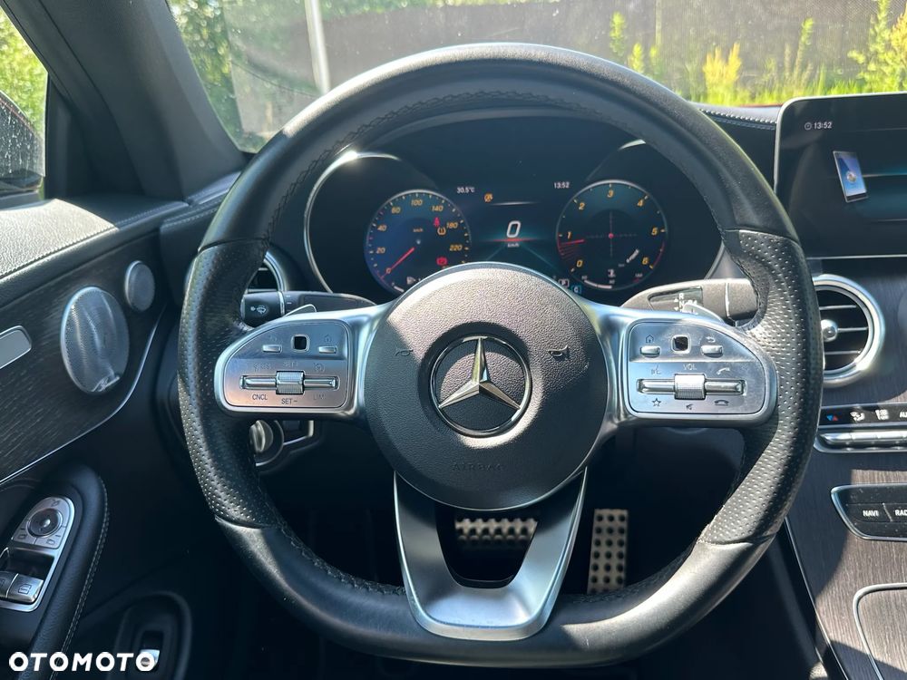 Mercedes-Benz Klasa C 300 d 9G-TRONIC - 12