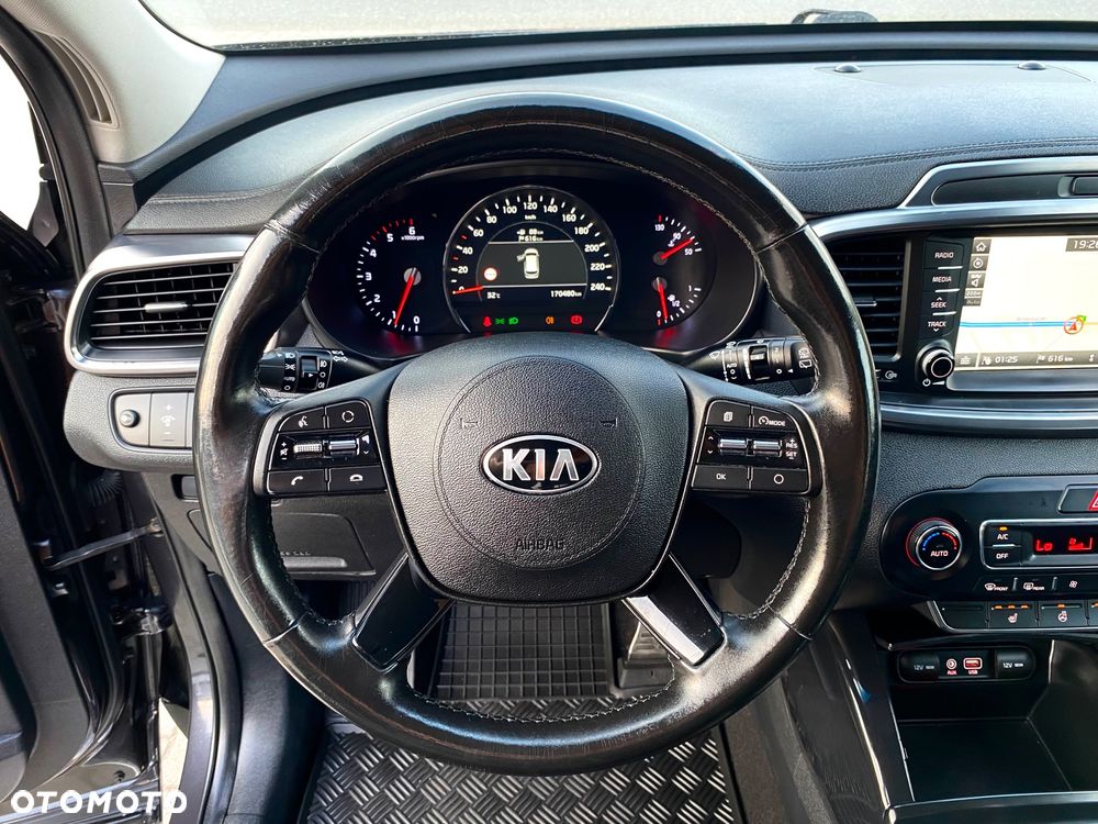 Kia Sorento - 23