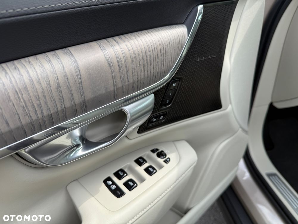 Volvo V90 Cross Country B5 B AWD Ultimate - 12