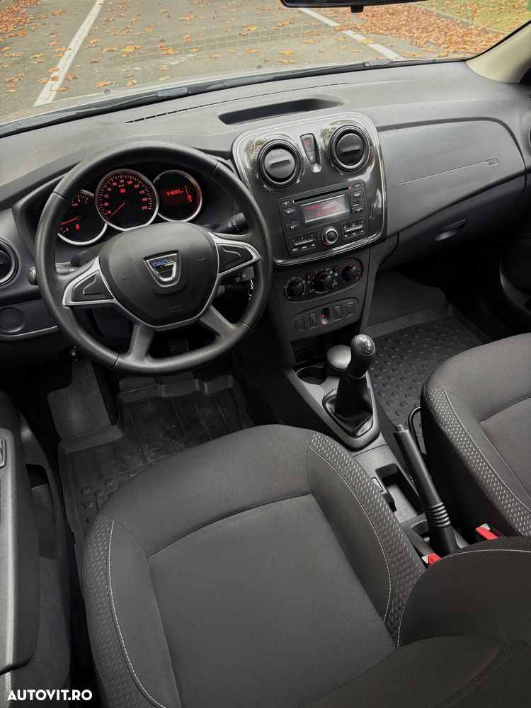 Dacia Logan 1.0 SCe SL PLUS - 9