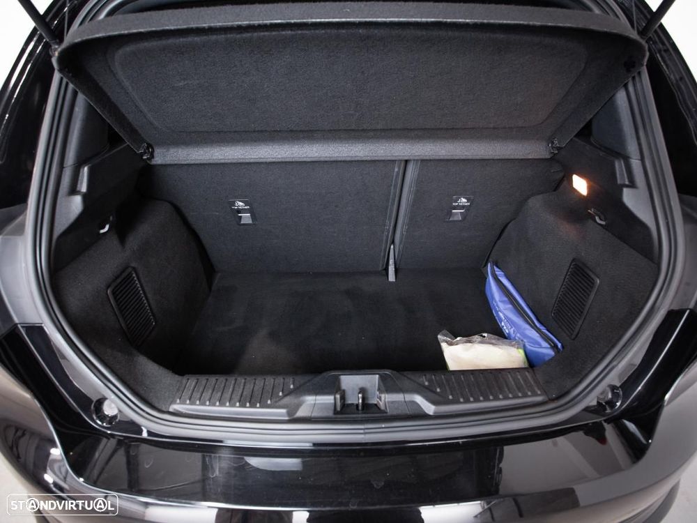 Ford Fiesta 1.0 EcoBoost MHEV Active - 12