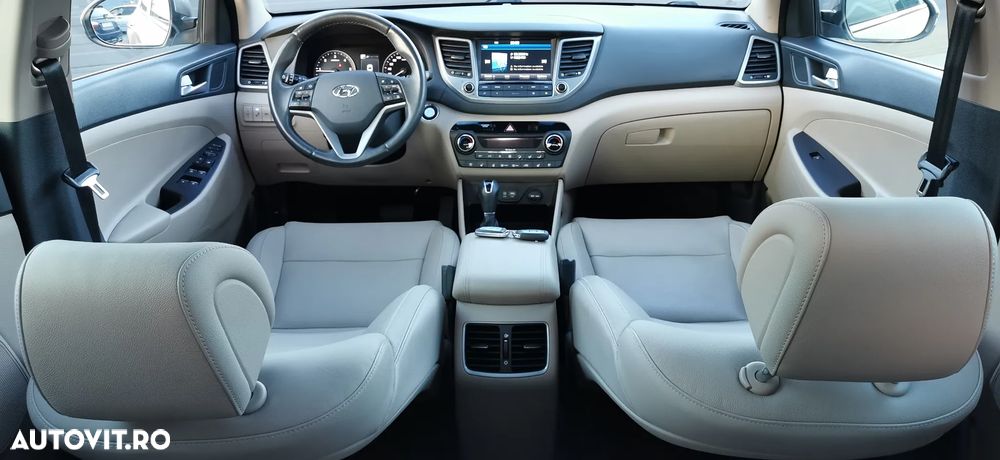 Hyundai Tucson 2.0 CRDI 4WD Automatik Premium - 12