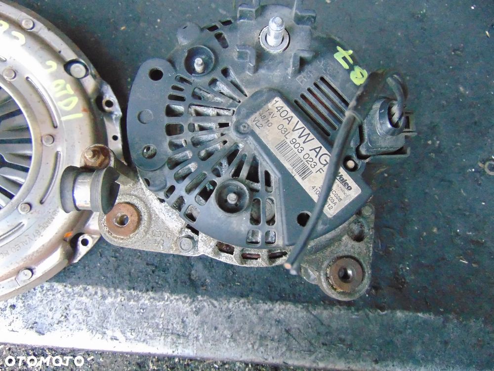 Alternator Skoda superb 3 seat VW 2,0 tdi - 2
