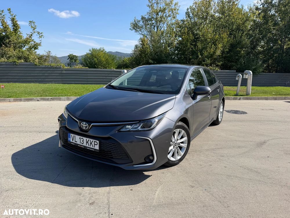 Toyota Corolla 1.8 HSD Business - 1