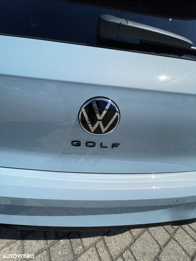 Volkswagen Golf 2.0 TDI DSG R-Line - 32