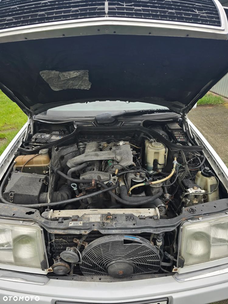 Mercedes-Benz W124 (1984-1993) - 10
