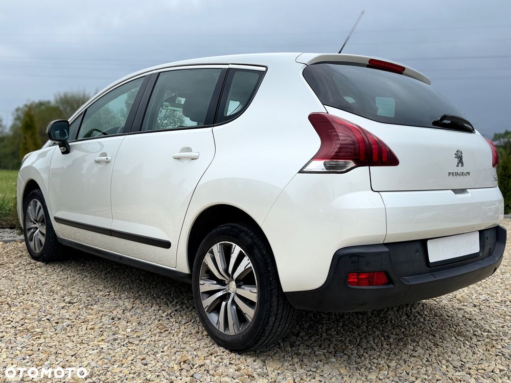 Peugeot 3008 HDi FAP 115 Access - 32