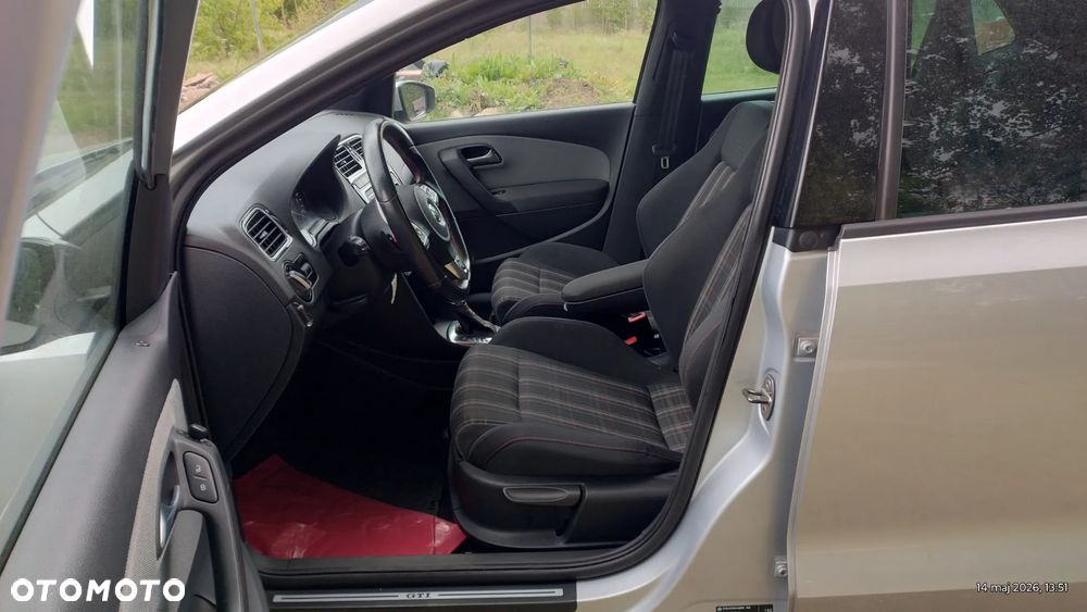 Volkswagen Polo 1.4 DSG GTI - 11