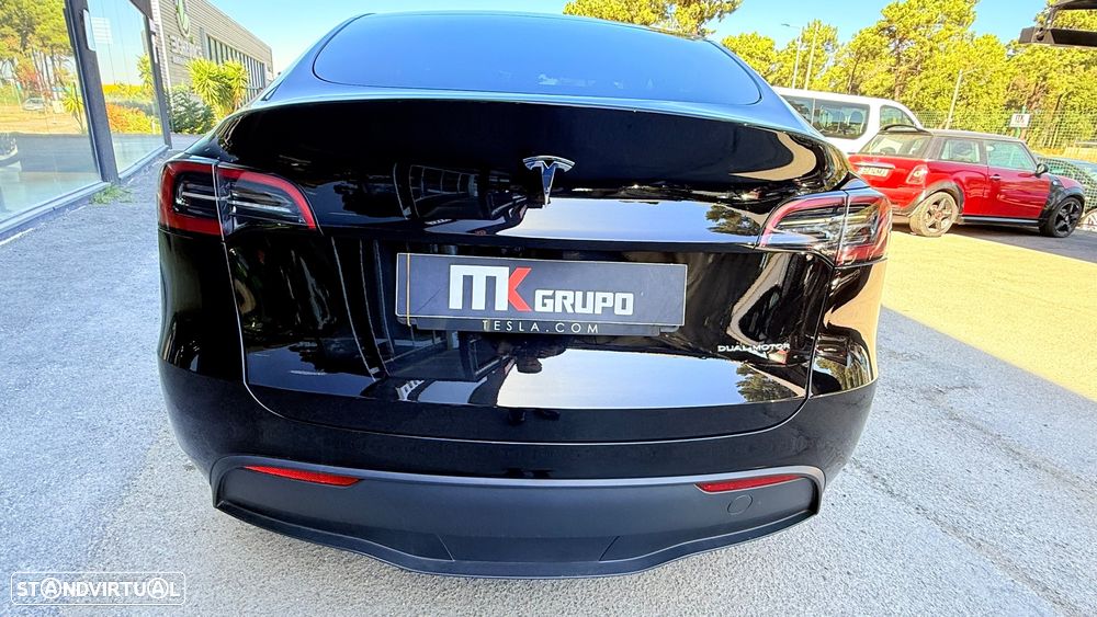Tesla Model Y Long Range Dual Motor AWD - 7