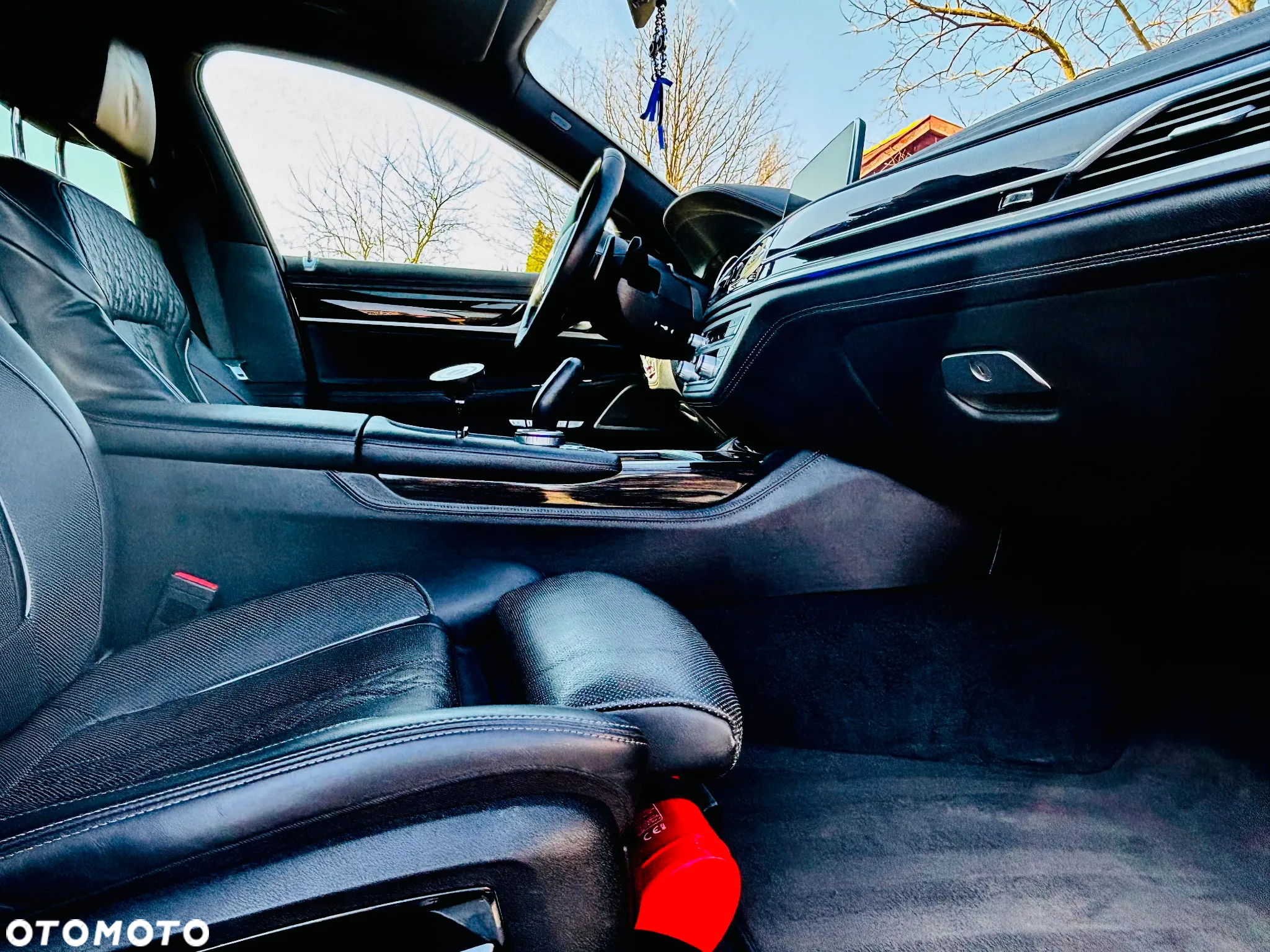 BMW Seria 7 750d xDrive - 22