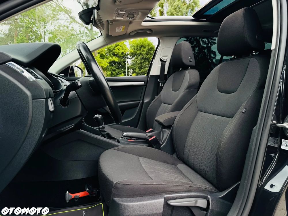 Skoda Octavia 1.6 TDI DSG Premium Edition - 27