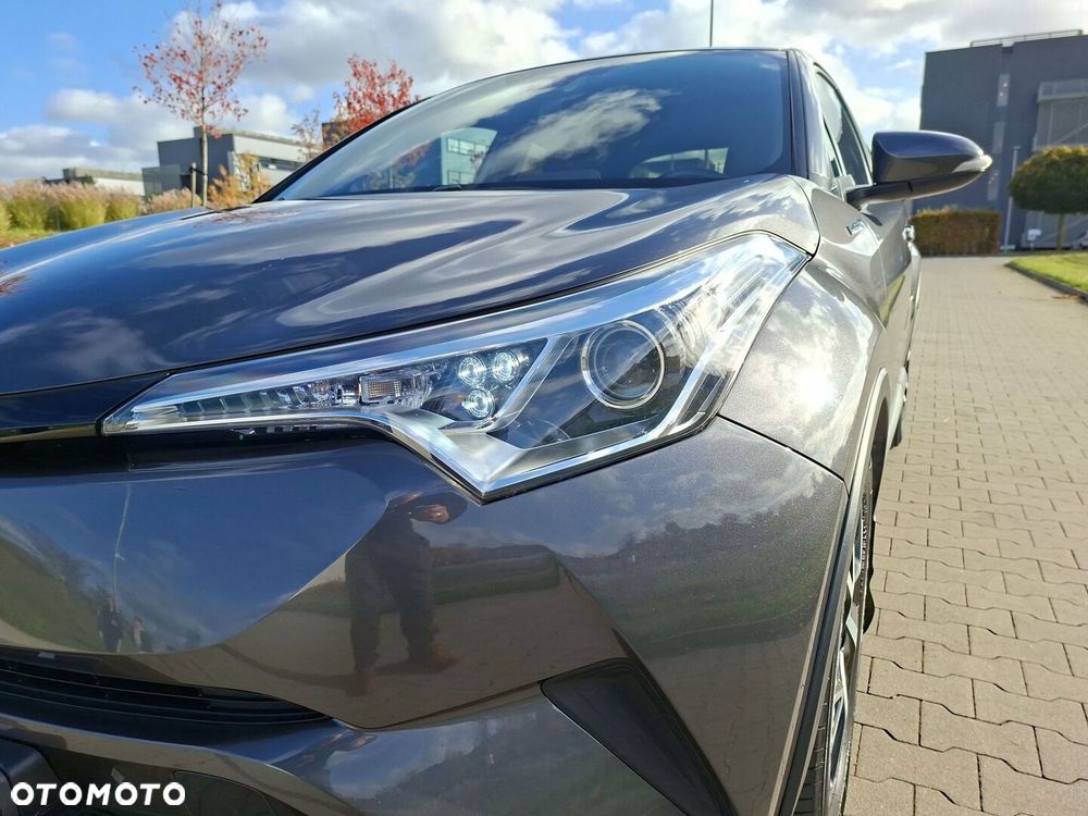 Toyota C-HR 1.8 Hybrid Premium - 10